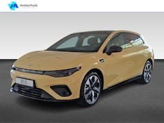 Leapmotor B05 - Design Pro Max 67, 1kwh Panoramadak | Camera | Apple Carplay | Achterbank in delen neerkla