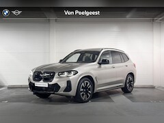 BMW iX3 - Executive | Panoramadak | Trekhaak | Stuurwielverwarming