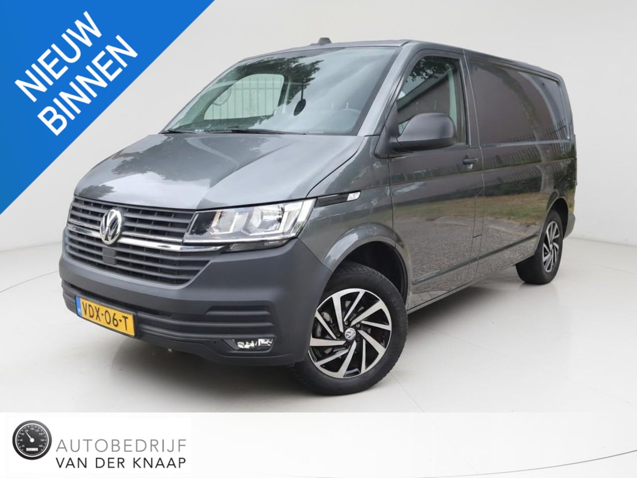 Volkswagen Transporter - 2.0 TDI L1H1 26 Highline | Airco | Cruise | PDC + Camera | - AutoWereld.nl