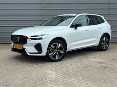 Volvo XC60 - T6 350PK AWD Plus | Pano-dak | 360° | Head Up Display | Trekhaak | All season