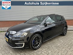 Volkswagen Golf - 1.4 TSI GTE | Automaat | PHEV | Panoramadak | LED |