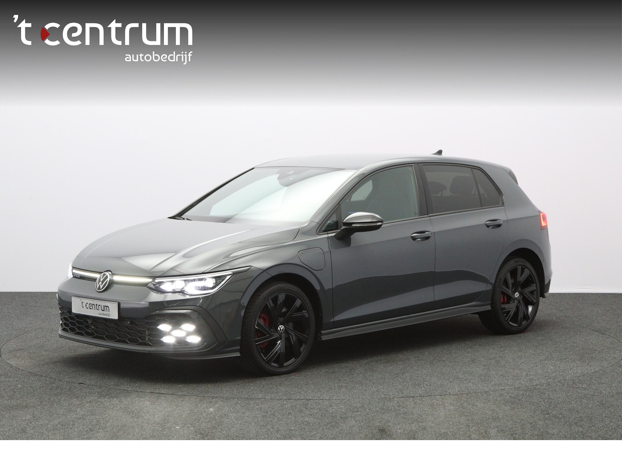 Volkswagen Golf - 1.4 eHybrid GTE 245 PK PHEV, Camera, Winterpakket, Adap. Cruise Control - AutoWereld.nl