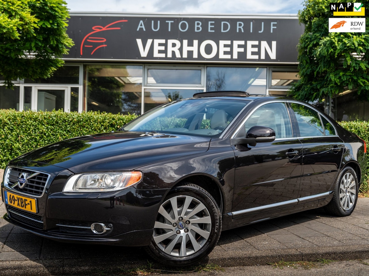 Volvo S80 - 2.0 T5 Limited Edition - AUTOMAAT - PANORAMADAK - BLIS - LANE ASSIST - ADAPTIEF - BOTS - F - AutoWereld.nl