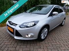 Ford Focus - 1.6i 182pk 2e eig. Clima Navi Schuifdak Trekhaak 1500kg. Historie