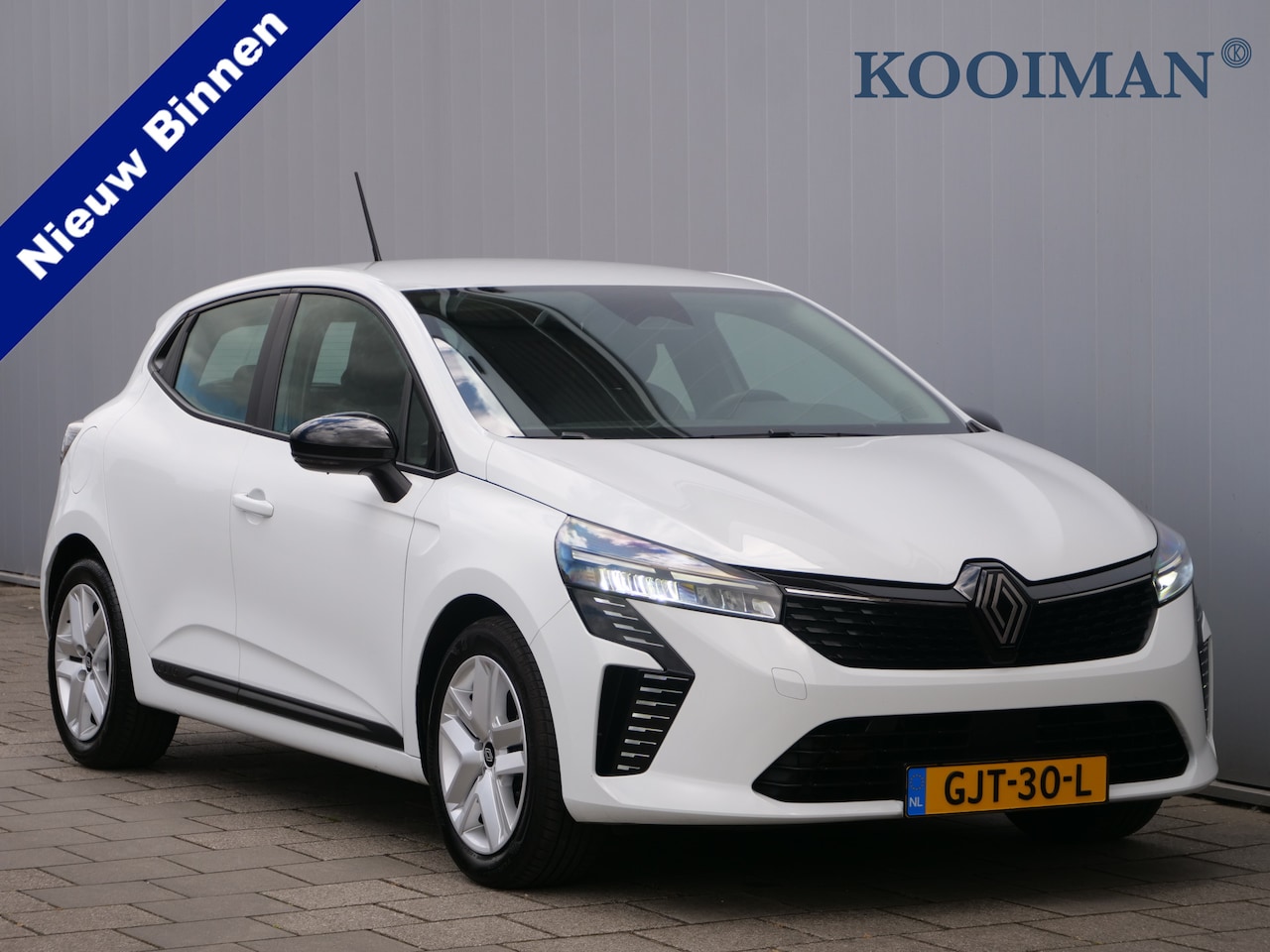 Renault Clio - 1.6 E-Tech Full Hybrid 145Pk evolution Apple Carplay / Camera / Trekhaak / Airco - AutoWereld.nl