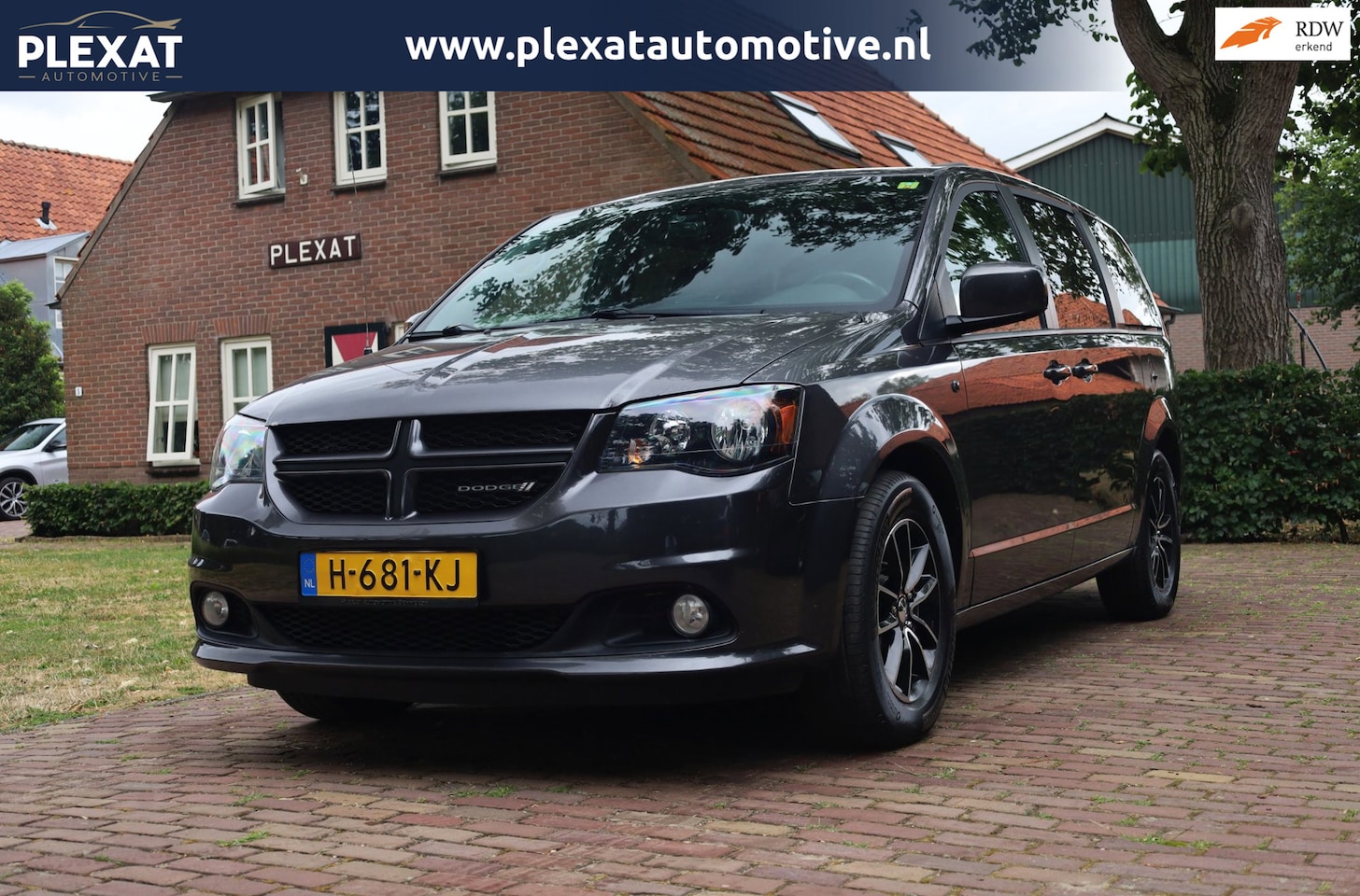 Dodge Grand Caravan - 3.6 V6 Aut. | 7-Persoons | Lederen Interieur | Uniek | Stuur-Stoelverwarming | Volledig On - AutoWereld.nl