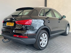 Audi Q3 - 2.0 TFSI quattro Pro Line|Stoelverwarming|Trekhaak|Sportstoelen|LED