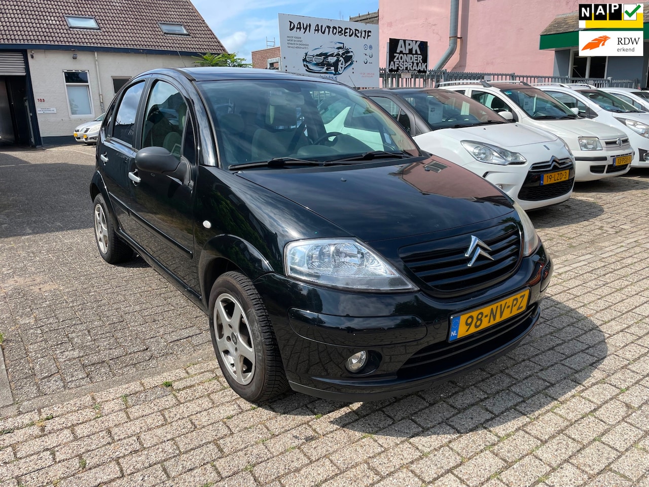 Citroën C3 - 1.4i Exclusive 1.4i Exclusive, 5drs, Cruise/Climate control, Pano, Elektr ramen, Radio CD, Lmv, Geen impo - AutoWereld.nl