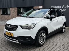 Opel Crossland X - 1.2 Turbo Innovation . Apple carplay. Automaat . stuur+stoel verwarming.Trekhaak. sportvel