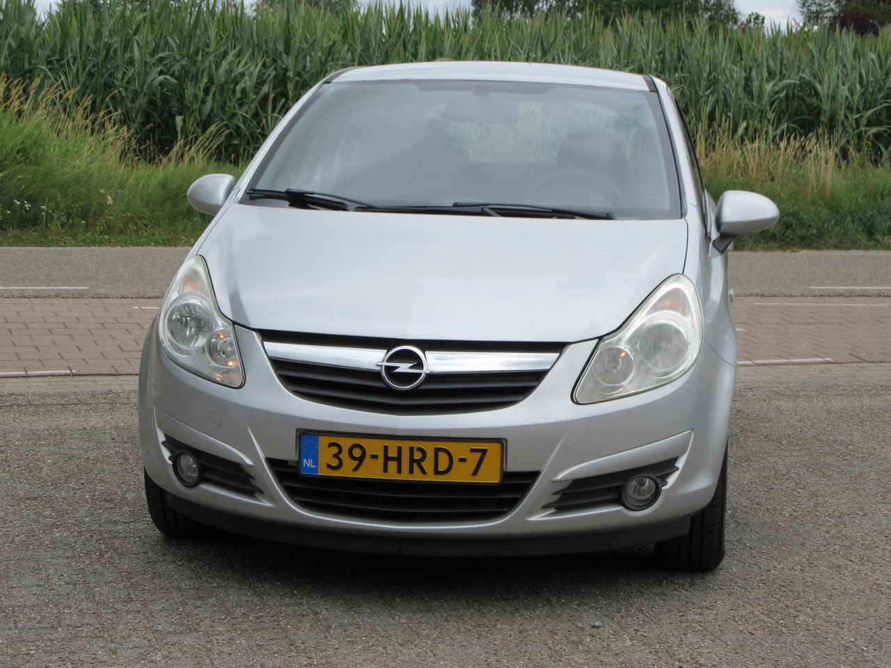Opel Corsa - 1.2-16V Enjoy 1.2-16V Enjoy - AutoWereld.nl