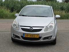 Opel Corsa - 1.2-16V Enjoy