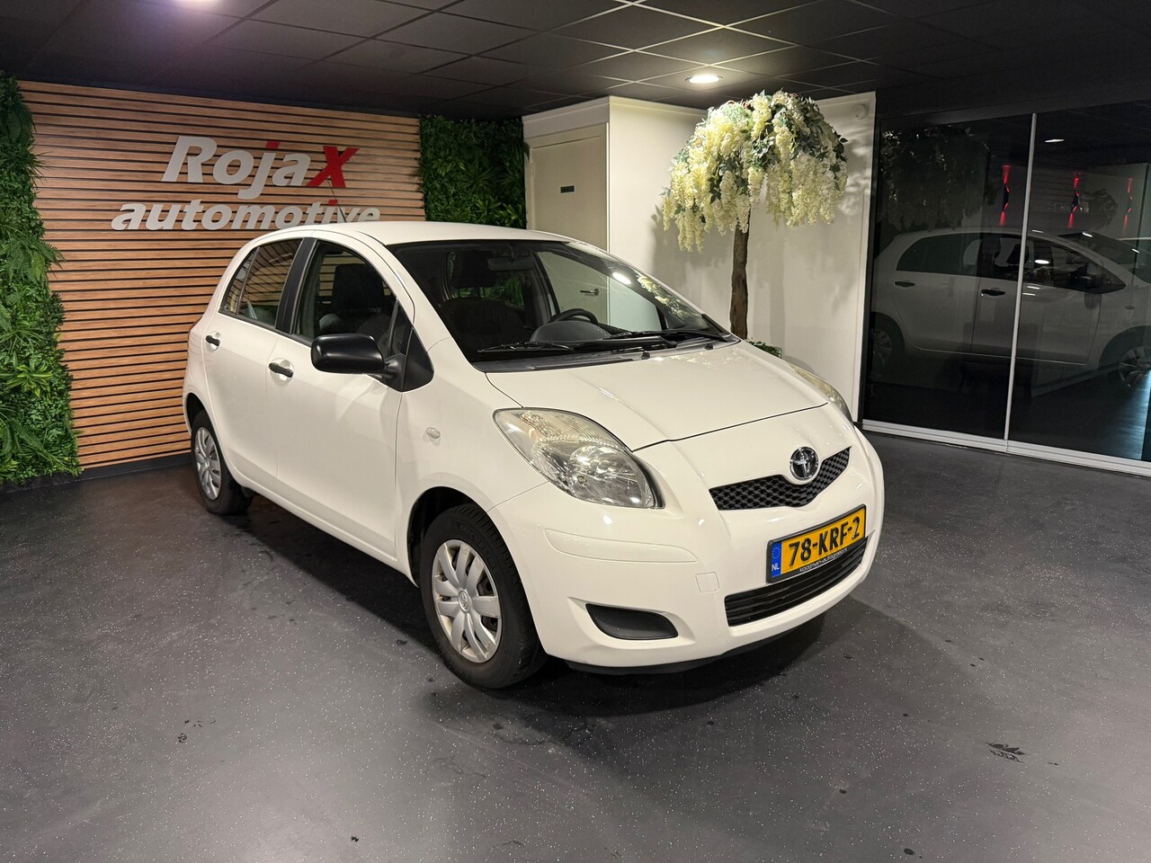 Toyota Yaris - 1.0 VVTi Acces AIRCO - NL AUTO - MEENEEMPRIJSJE. - AutoWereld.nl