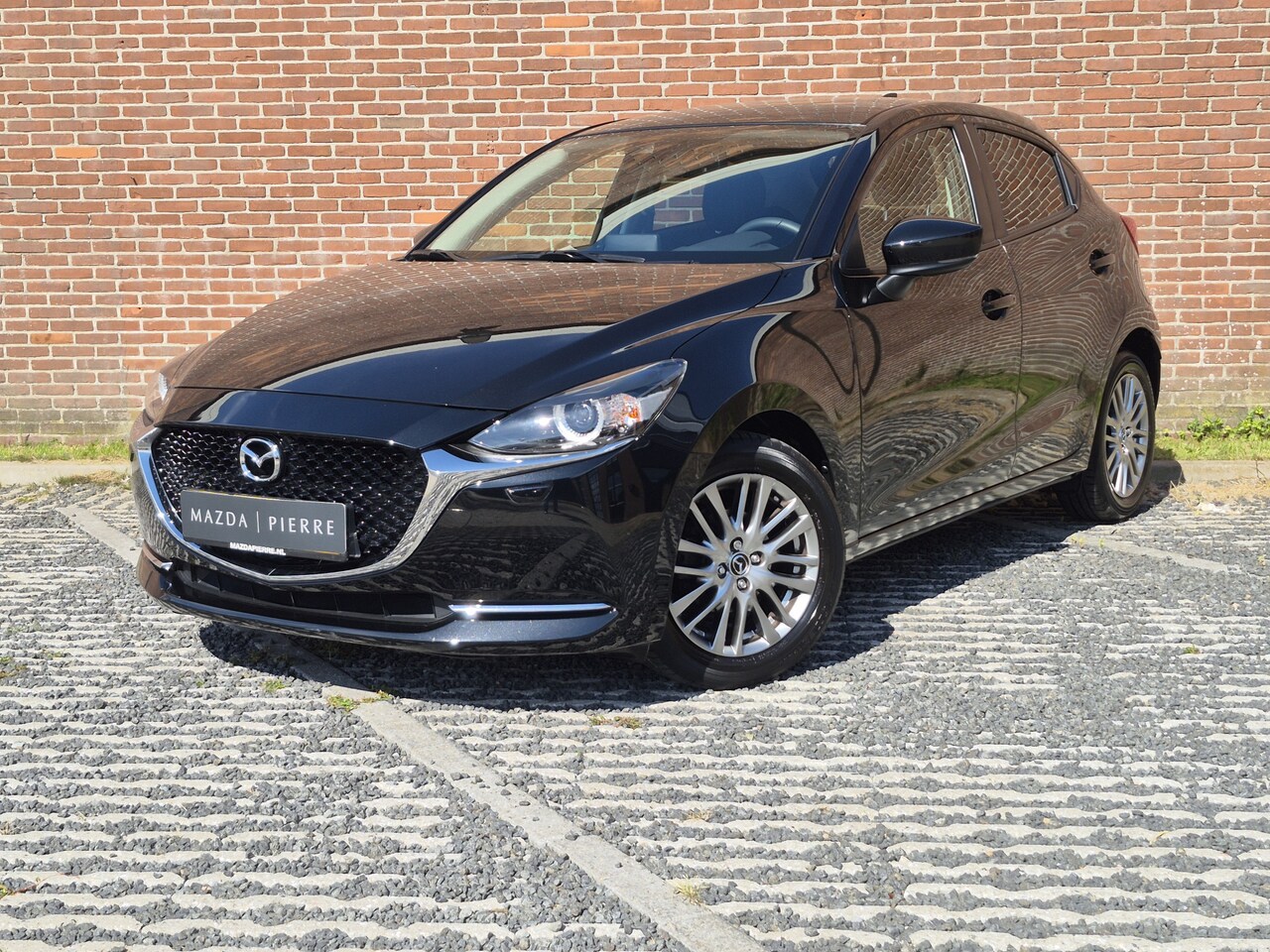 Mazda 2 - 1.5 Skyactiv-G 90 Luxury | AUTOMAAT | NAVI | CLIMA - AutoWereld.nl