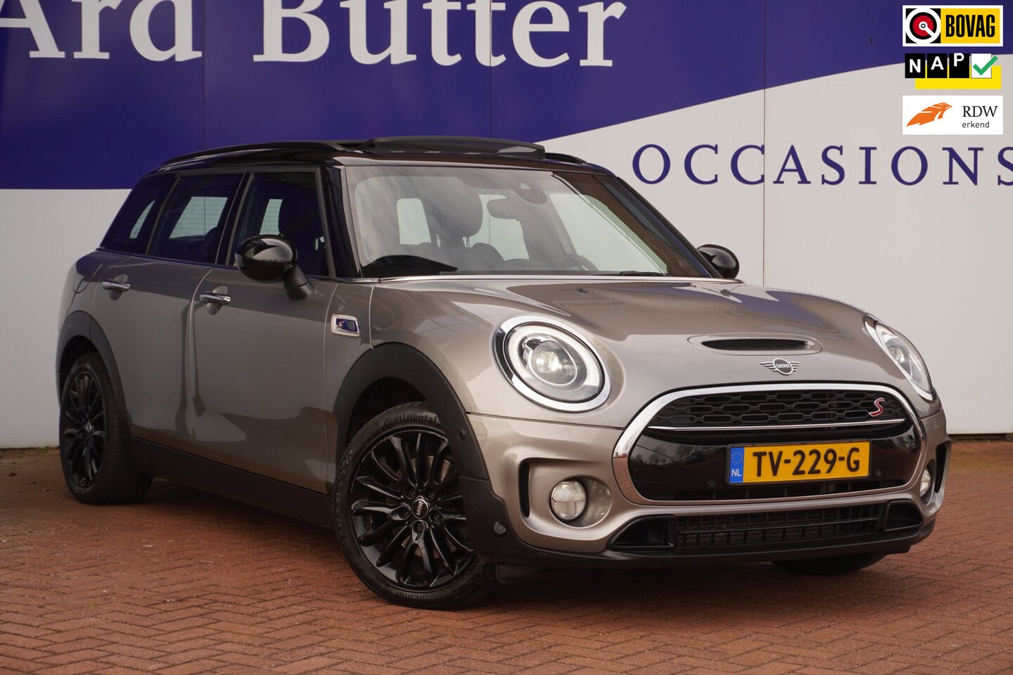 MINI Clubman - Mini 2.0 Cooper S Salt 192PK+Panodak+Navigatie+harman-Kardon+apple NOVEMBER 2018= ZOMER AK - AutoWereld.nl
