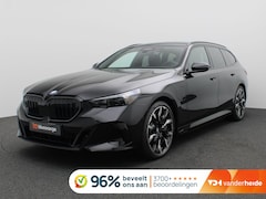 BMW 5-serie Touring - 530e xDrive 299PK Aut. M-Sport Pro, Panoramadak, Head-Up Display, Stoelverwarming & ventil