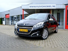 Peugeot 208 - 1.2 PureTech Signature 5-drs Aut. Navi|Airco|LMV