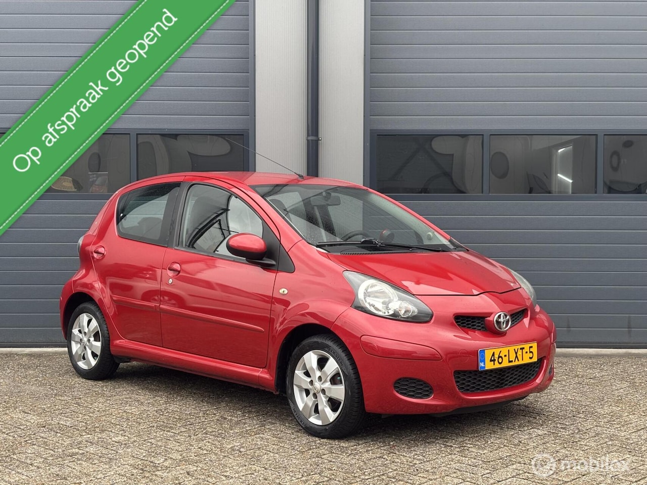 Toyota Aygo - 1.0-12V Aspiration Red Uitvoering _1Ste Eigenaar - AutoWereld.nl