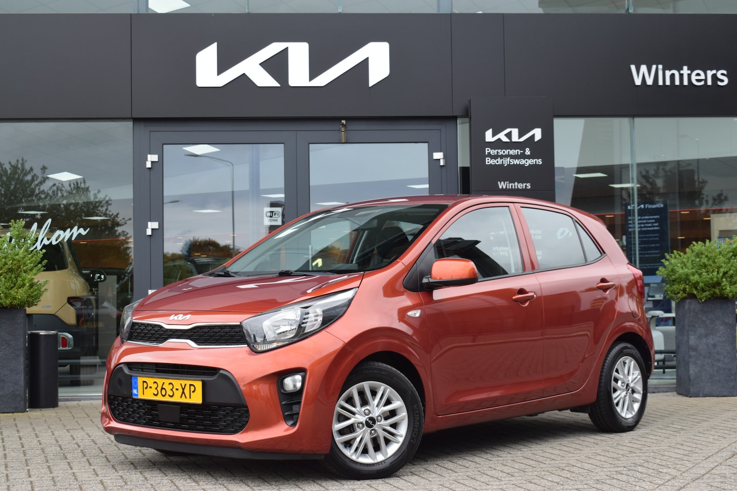 Kia Picanto - 1.0 DPi DynamicLine | Camera | Airco | Bluetooth | Tot 10Jr. Kia-Garantie | - AutoWereld.nl