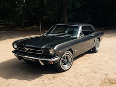 Ford Mustang - 4.7 V8