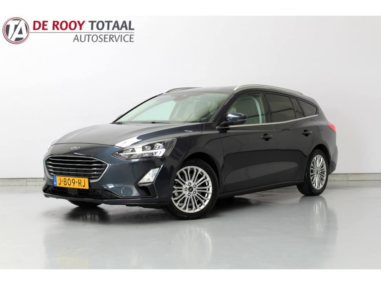Ford Focus Wagon - 1.0 EcoBoost Titanium Business 1.0 EcoBoost Titanium Business 126PK, RIJKLAAR | STUUR/STOEL/RUITVERWARMING | NAVIGATIE | - AutoWereld.nl
