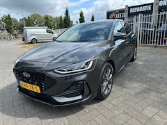 Ford Focus - 1.0 EcoBoost Hybrid ST Line