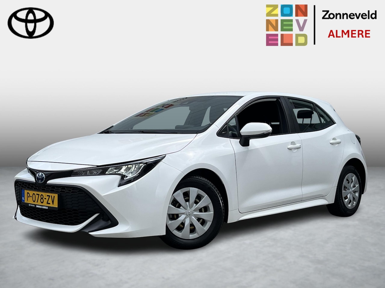 Toyota Corolla - 1.8 Hybrid Comfort All Season Banden - AutoWereld.nl