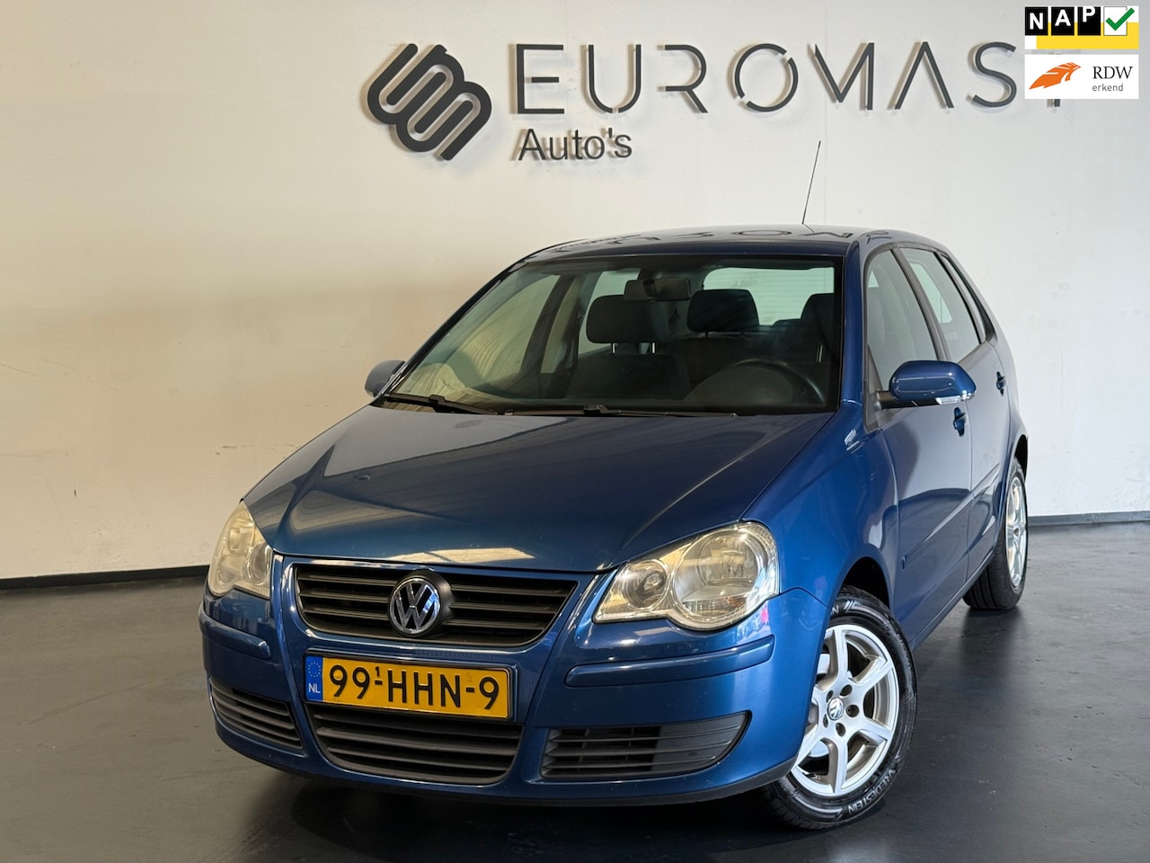 Volkswagen Polo - 1.4-16V Comfortline Carplay Airco 5d Nieuwe Apk - AutoWereld.nl