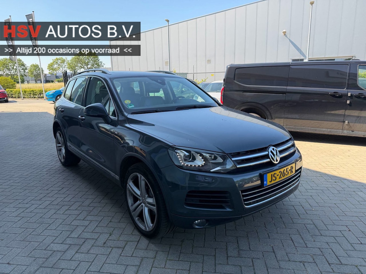 Volkswagen Touareg - 3.0 TDI R-line Led Navi Panoramadak - AutoWereld.nl