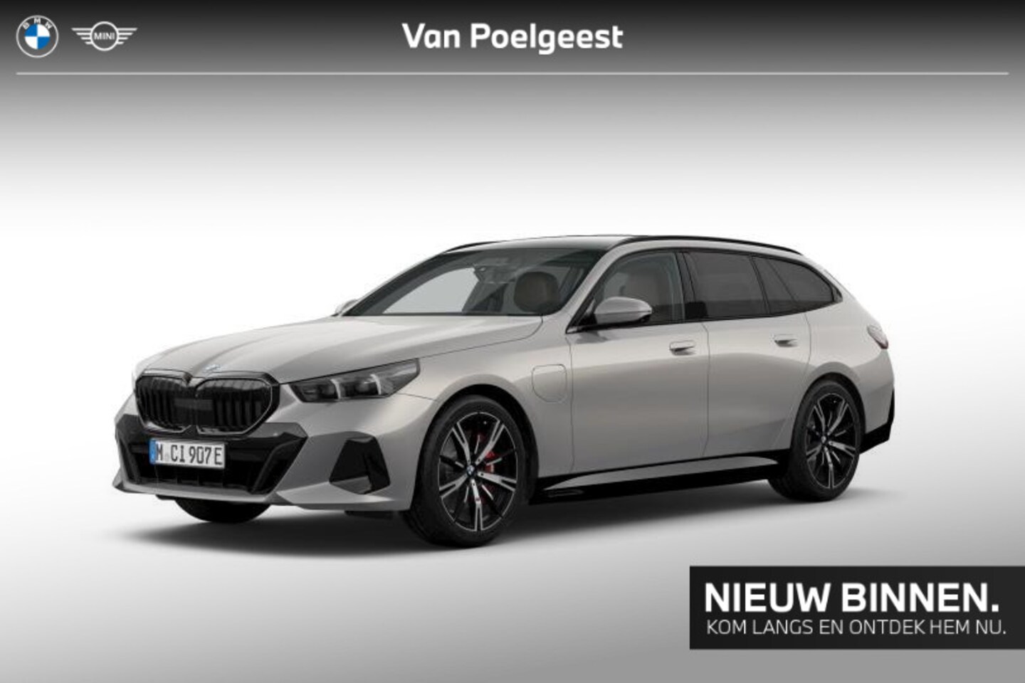 BMW 5-serie Touring - 550e xDrive Innovation Pack M Sportpakket - AutoWereld.nl