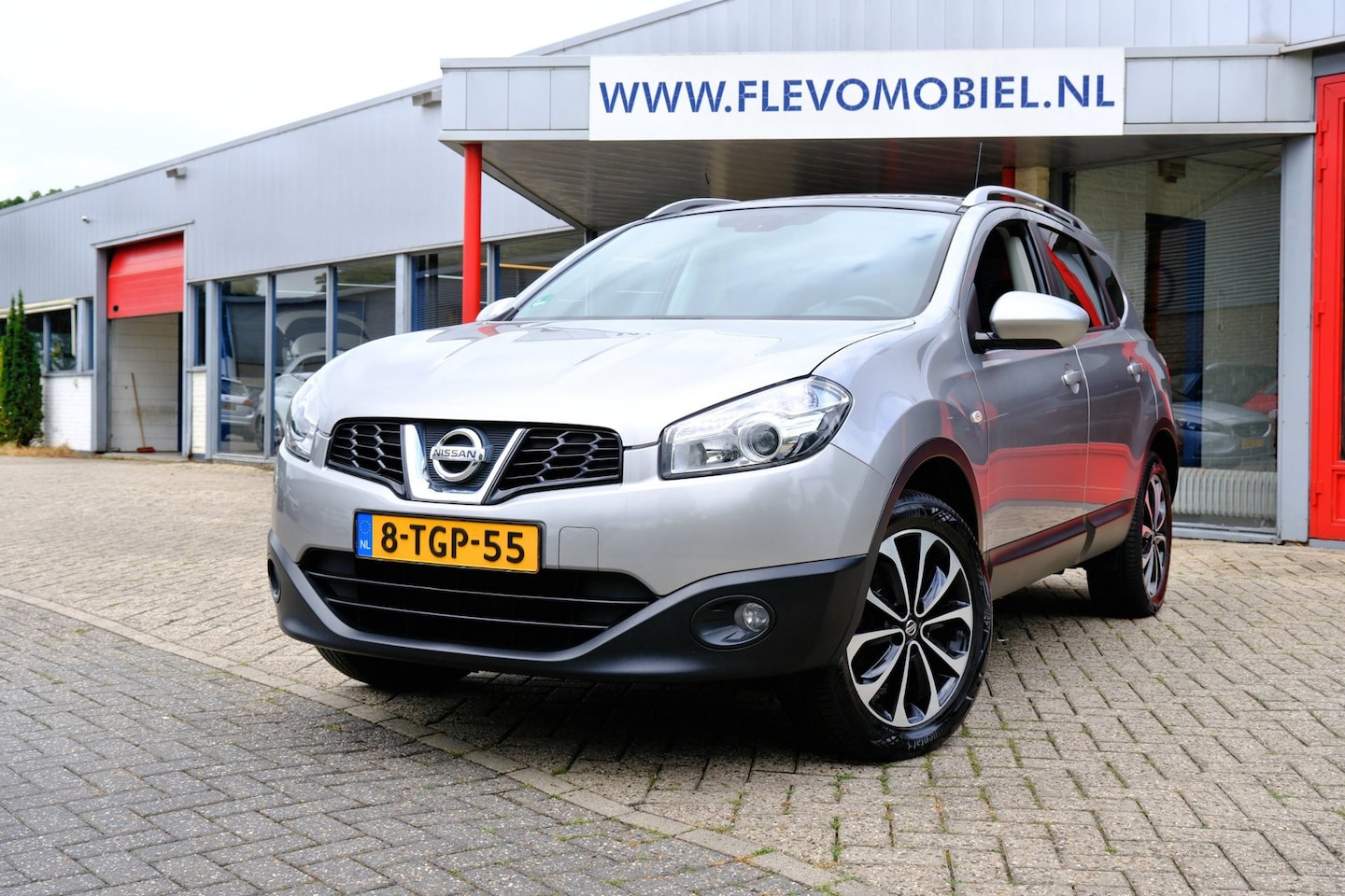Nissan Qashqai+2 - 2.0 Optima 7-pers Pano|Navi|Cam|LMV - AutoWereld.nl