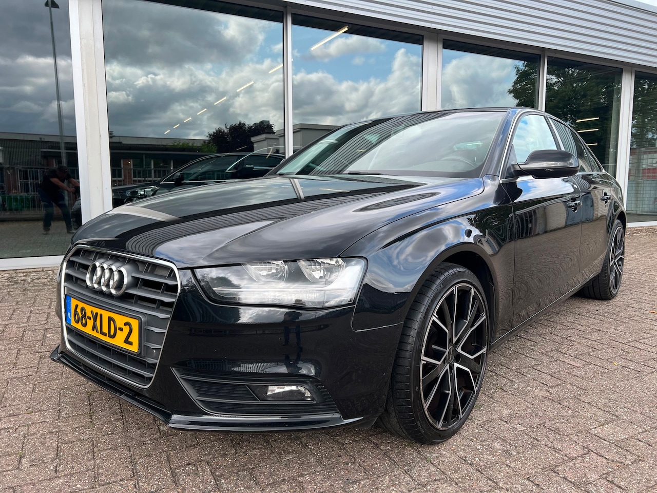 Audi A4 Limousine - 1.8 TFSI Pro Line 170 PK, Face lift model - AutoWereld.nl