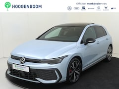 Volkswagen Golf - 1.5 eHybrid GTE | SoH 97% | Panoramadak | Trekhaak | Achteruitrijcamera | Head-up display