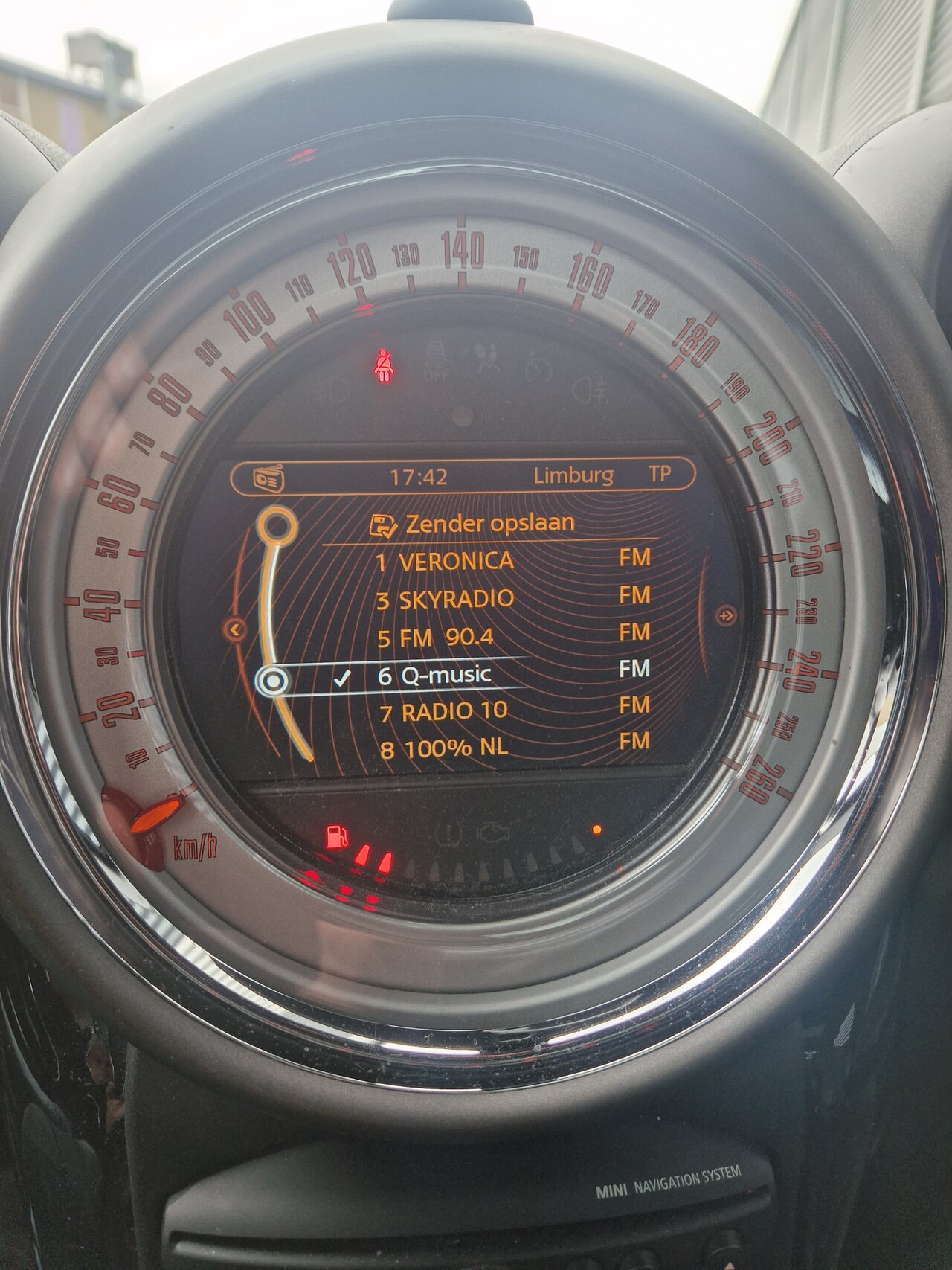 MINI Countryman - Mini 1.6 Cooper Edition Automaat, Leder, Panorama , climatronic trekhaak, - AutoWereld.nl