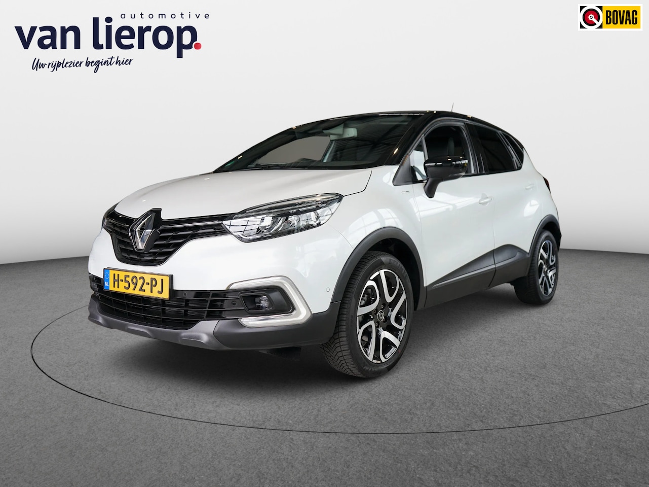 Renault Captur - 1.3 TCe Intens TREKHAAK | NAVI | PARELMOER LAK - AutoWereld.nl