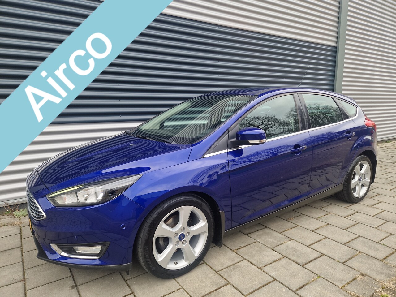 Ford Focus - 1.0 First Edition 1.0 First Edition , PDC, Climatronic, Navigatie, Nap - AutoWereld.nl