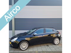 Alfa Romeo Giulietta - 1.4 T Progression clima stoelverwarming