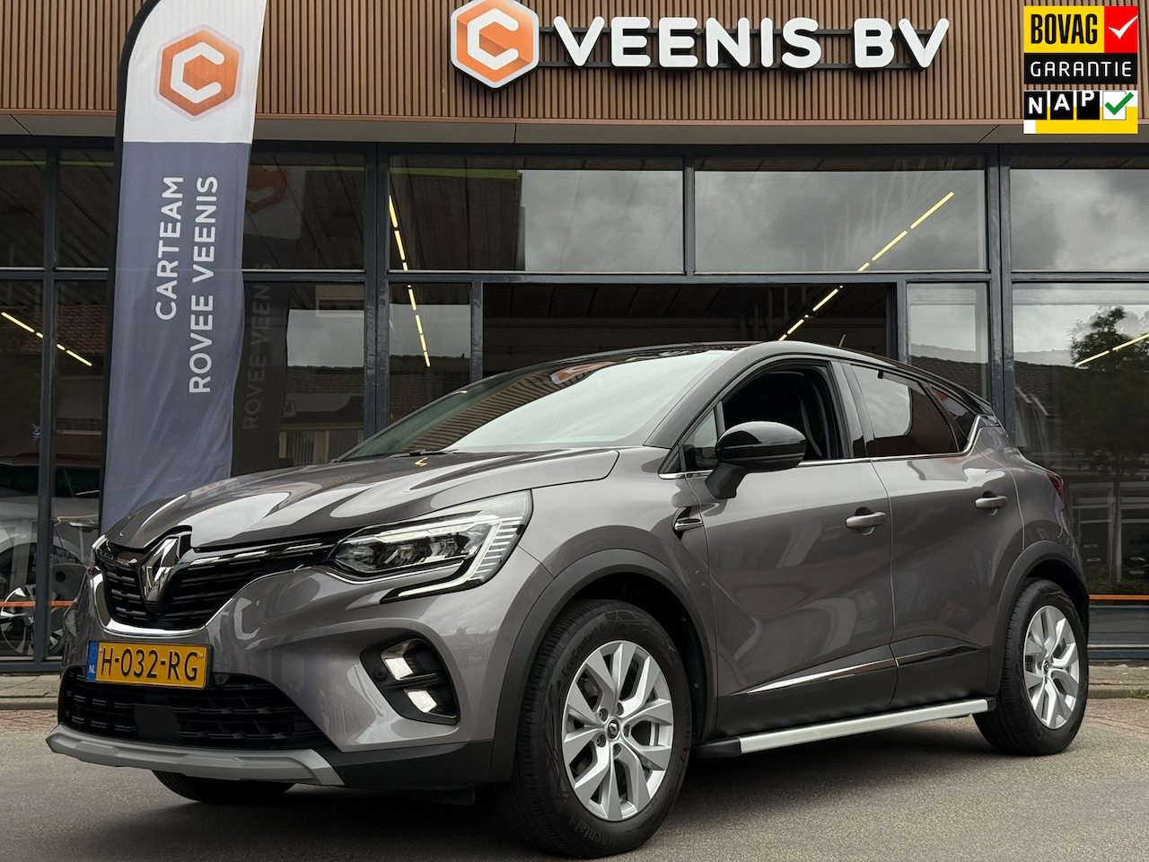 Renault Captur - 1.0 TCe 100 Intens SideBars | Carplay | Camera - AutoWereld.nl
