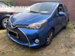 Toyota Yaris - 1.0 VVT-i Edition S | Dealeronderhouden | Navigatie | VERWACHT
