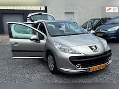 Peugeot 207 - 1.6 VTi XS
