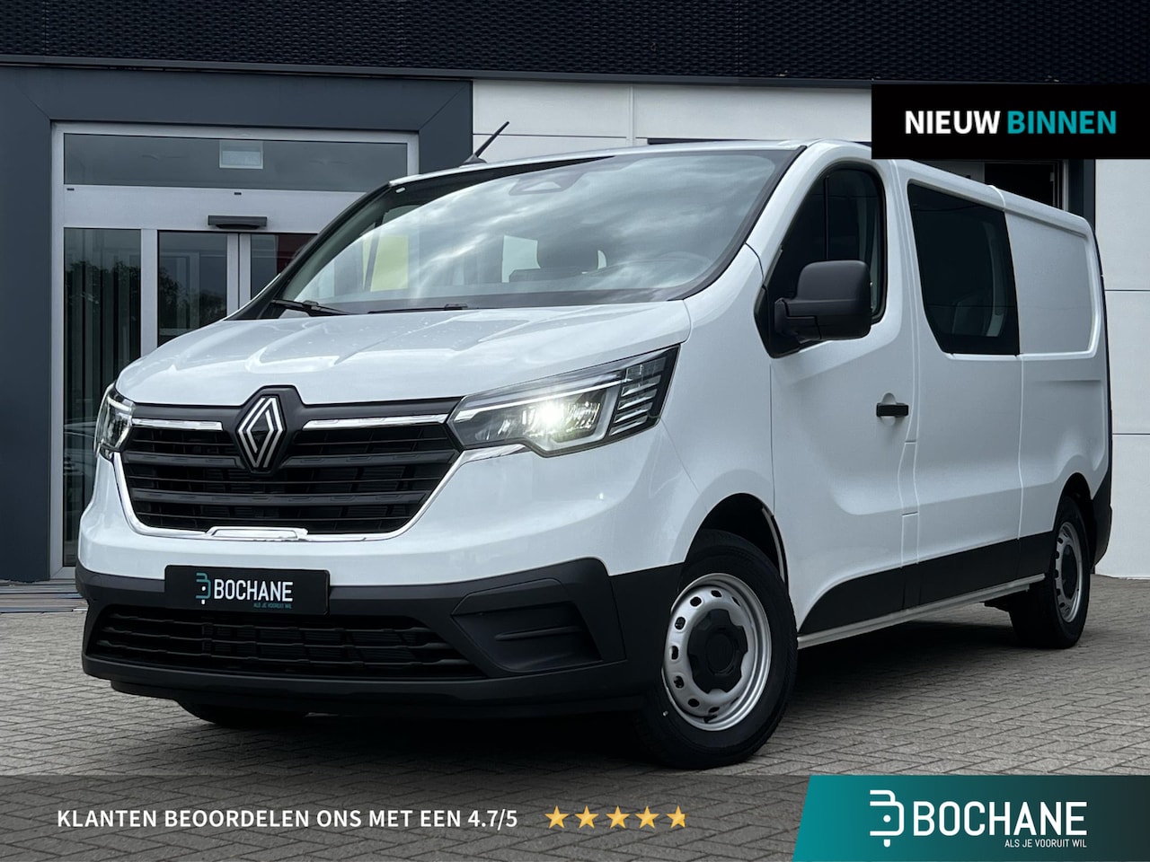 Renault Trafic - 2.0 Blue dCi 130 T29 L2H1 Start DC | Dubbel cabine | Trekhaak | All season banden | BPM € - AutoWereld.nl