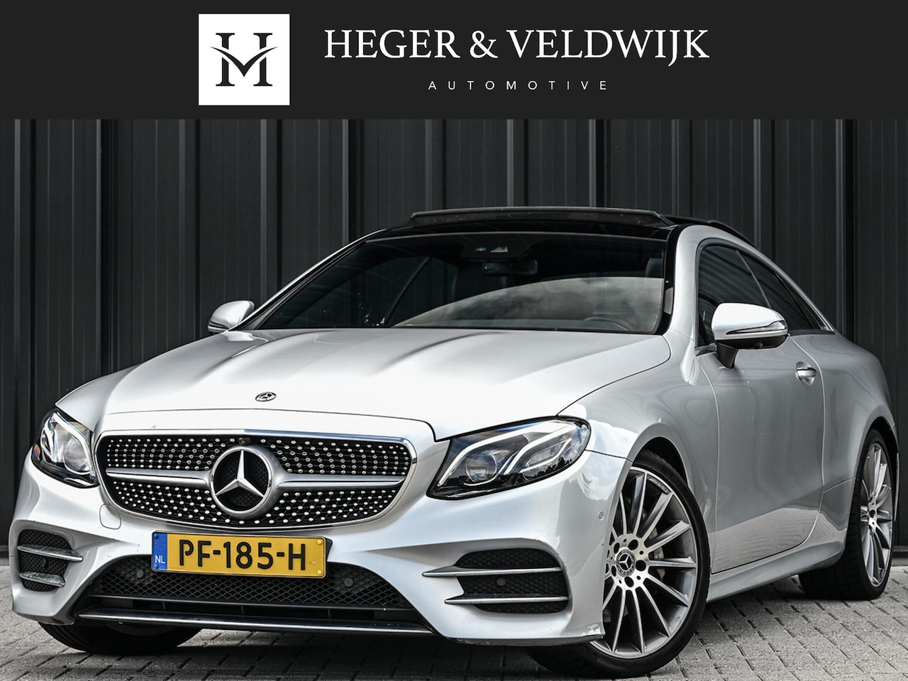 Mercedes-Benz E-klasse Coupé - 300 Edition 1 AMG Line | NL Auto| Panoramadak | 360 Camera | Burmester | Memory Seats | Am - AutoWereld.nl