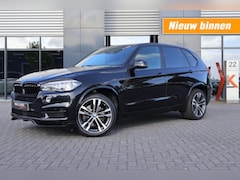 BMW X5 - xDrive 35i High Executive / Panodak /Leer/ Trekhaak wegklb./Standverwarming
