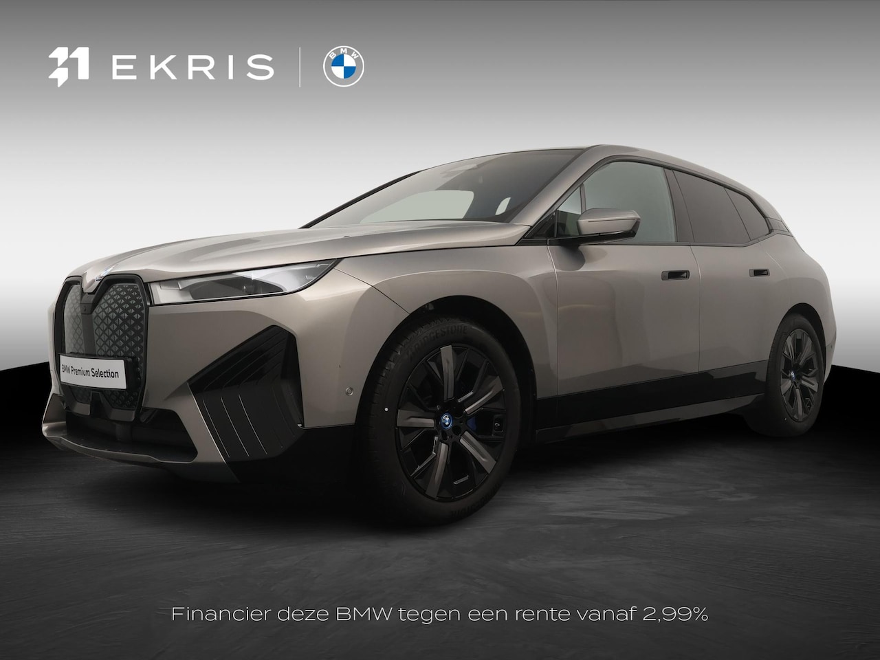 BMW iX - xDrive40 | SoH 100% | Sportpakket | Glazen Panoramadak Sky Lounge | Integral Active Steeri - AutoWereld.nl