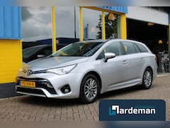 Toyota Avensis - 1.8 VVT-i Executive Navi Camera