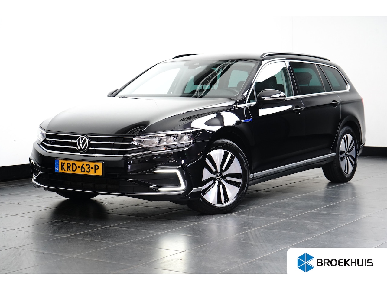 Volkswagen Passat Variant - 1.4 TSI PHEV GTE Business | ACC | Stoelverwarming | Camera | LED Matrix | 17'' | | Achteru - AutoWereld.nl