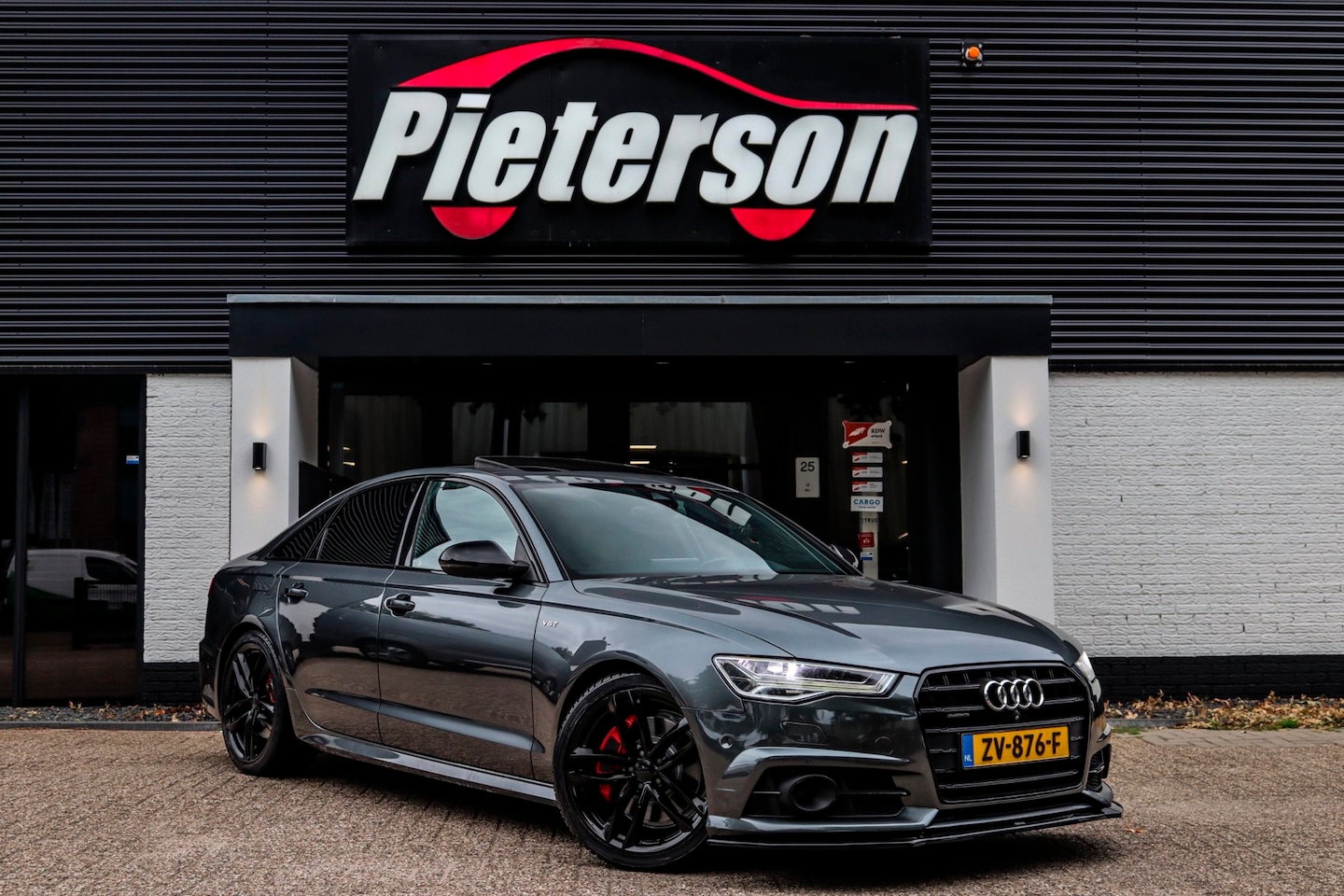Audi A6 Limousine - 3.0 TDI BiT Quattro Competition S-LINE RS - AutoWereld.nl