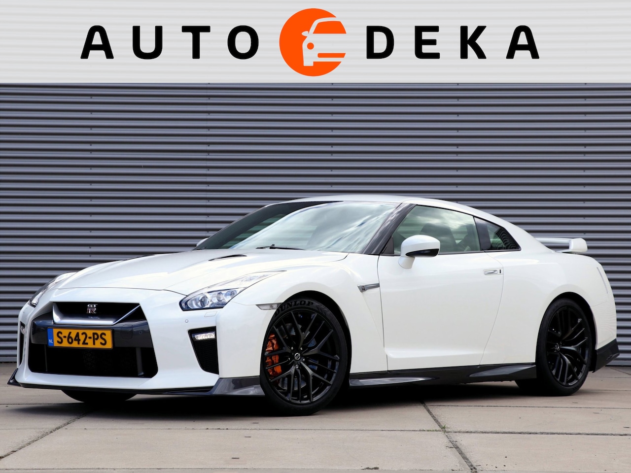 Nissan GT-R - 3.8 V6 Prestige B.R.M. Edition 1/25 - AutoWereld.nl