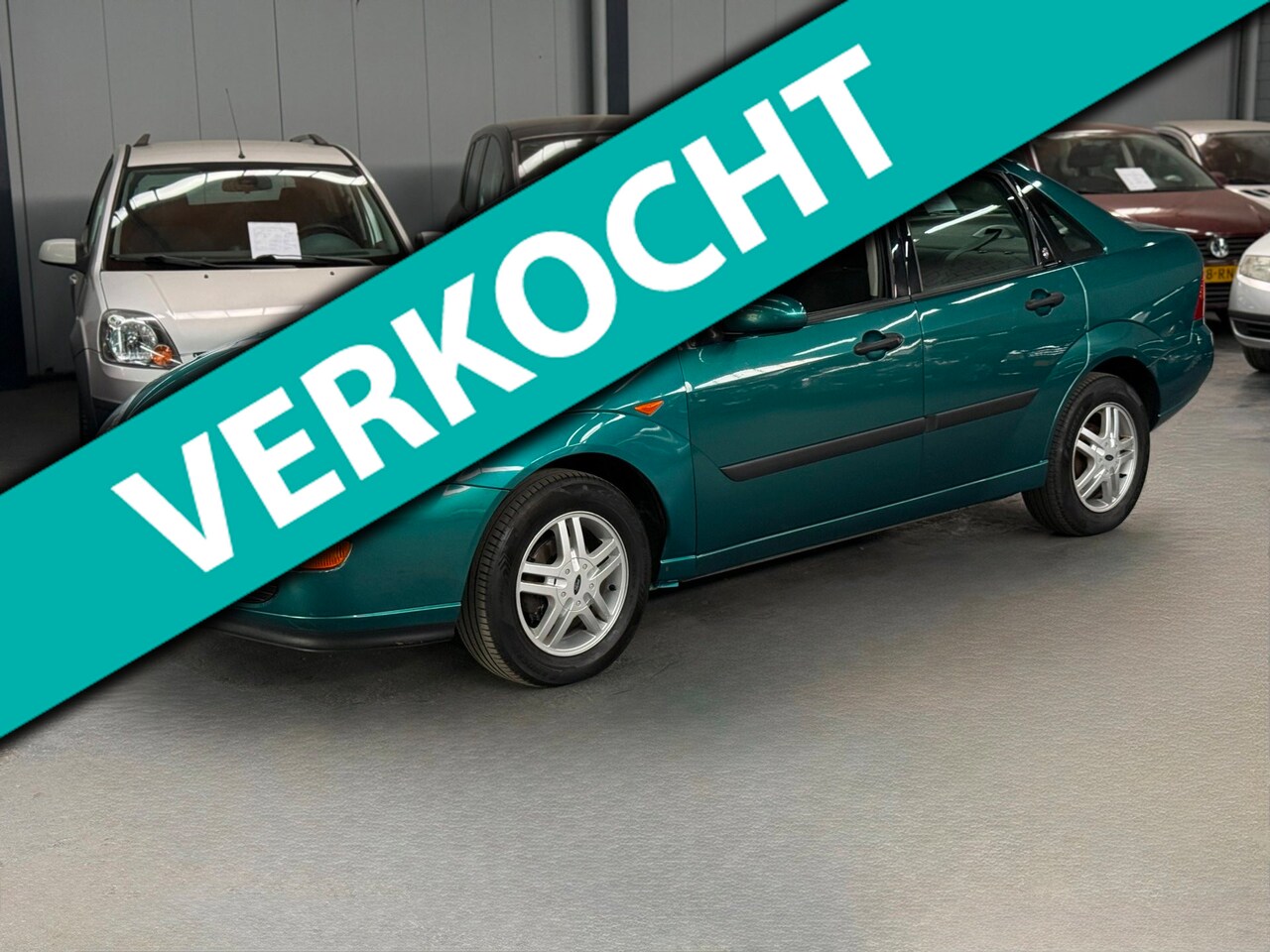 Ford Focus - 1.6-16V Ghia Automaat Nieuwe APK NAP - AutoWereld.nl