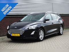 Ford Focus Wagon - 1.0 EcoB.125PK Hybrid Business/Camera/1e Eigenaar/ Metallic Black