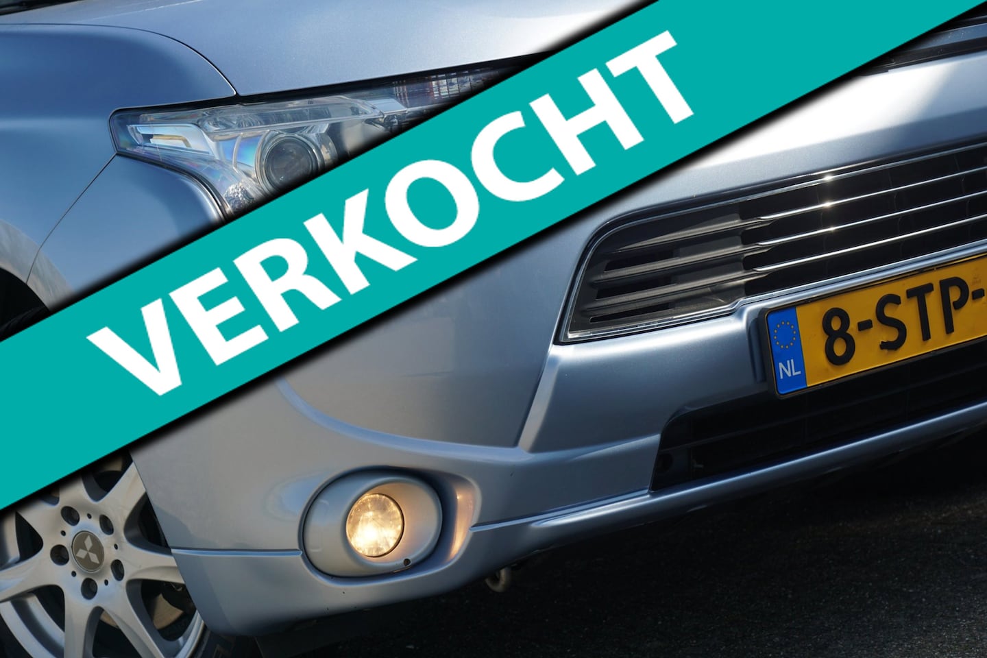 Mitsubishi Outlander - 2.0 PHEV Instyle+ | Cool Silver Metallic | NAV/Clima/Cruise/Bluetooth - Keurig! - AutoWereld.nl